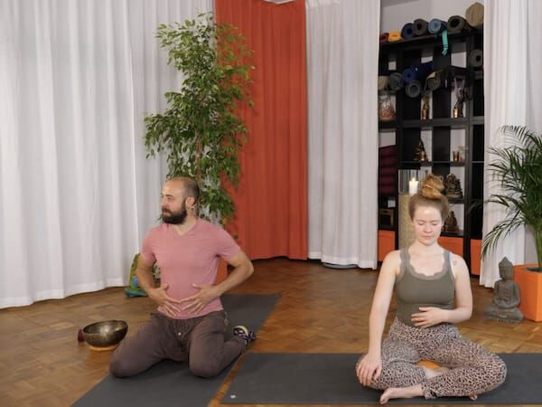 Online Yoga Videos & Übungen für Fortgeschrittene, Geübte, Erfahrene, Online Yoga Kurse für Fortgeschrittene, Geübte, Erfahrene, Atem, Atmung, Pranayama