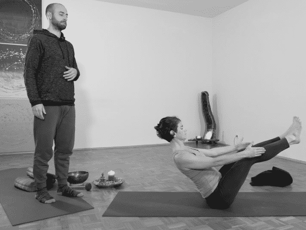 Online Yoga Videos & Übungen für Fortgeschrittene, Geübte, Erfahrene, Online Yoga Kurse für Fortgeschrittene, Geübte, Erfahrene, im Fluss durch die 1. Serie des Ashtanga Yoga