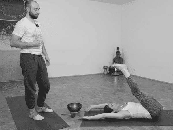 Online Yoga Videos & Übungen für Fortgeschrittene, Geübte, Erfahrene, Online Yoga Kurse für Fortgeschrittene, Geübte, Erfahrene, Haltungen der 1. Serie des Ashtanga Yoga